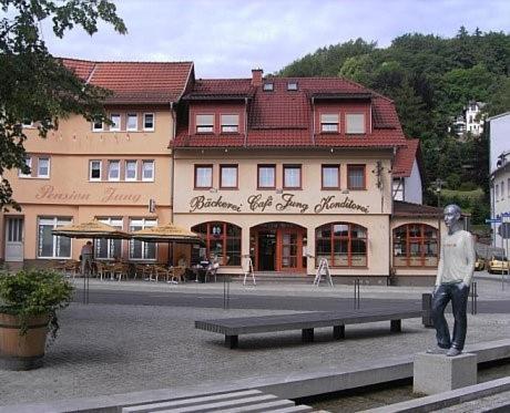 Pension Jung, Baeckerei-Konditorei & Cafe รูห์ลา ภายนอก รูปภาพ